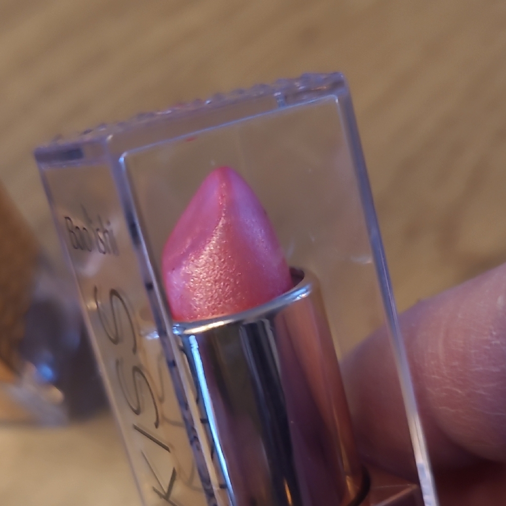 Pink Lipstick Collection Very Pearly Set Of 6 New!